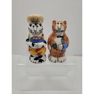 Chef CATZILLA Salt & Pepper Shakers Kitchen Spices